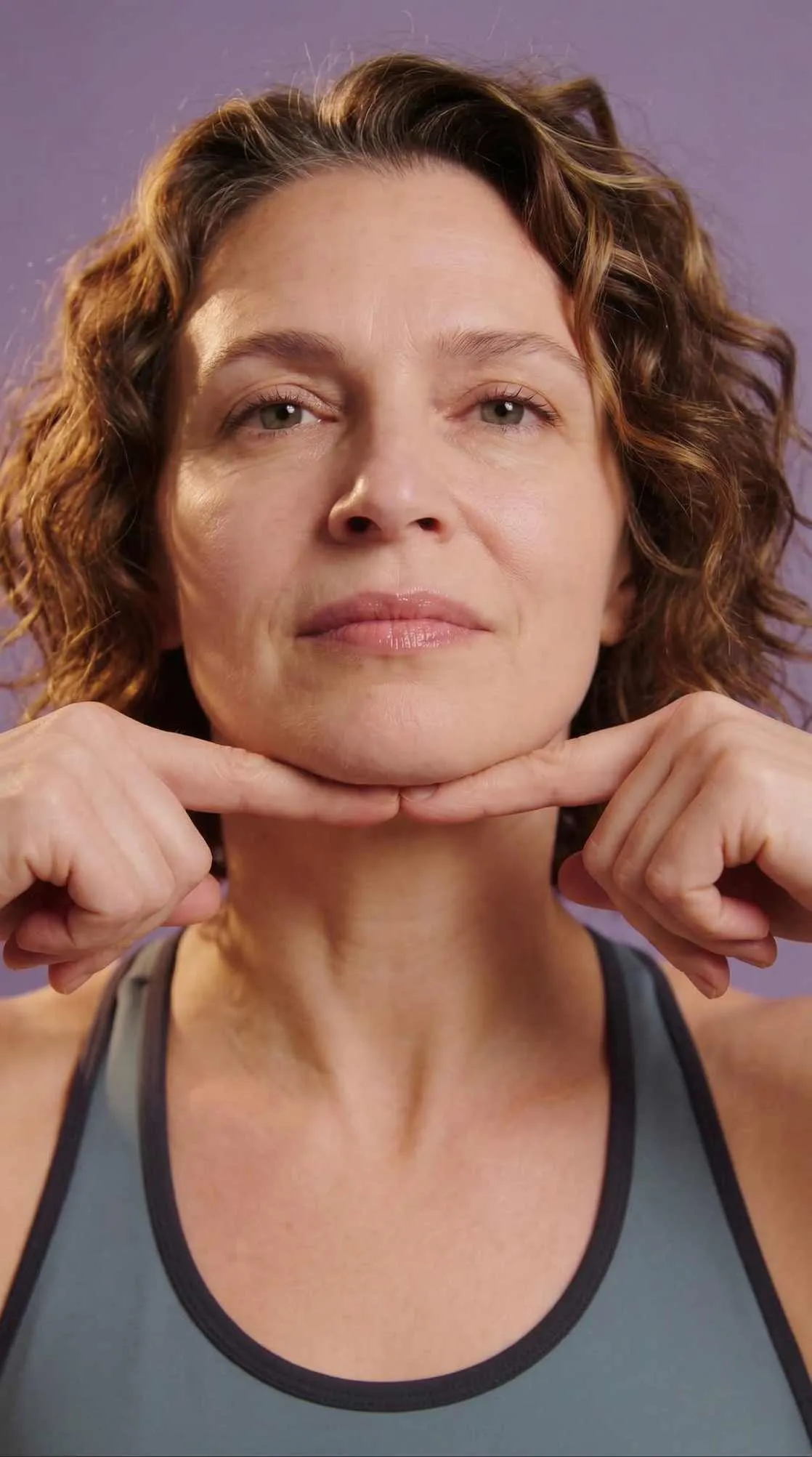 Chin and jawline exercise course cover from the Gluvy app